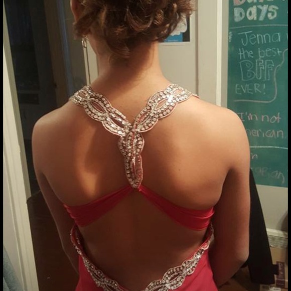Prom dress - Picture 5 of 7